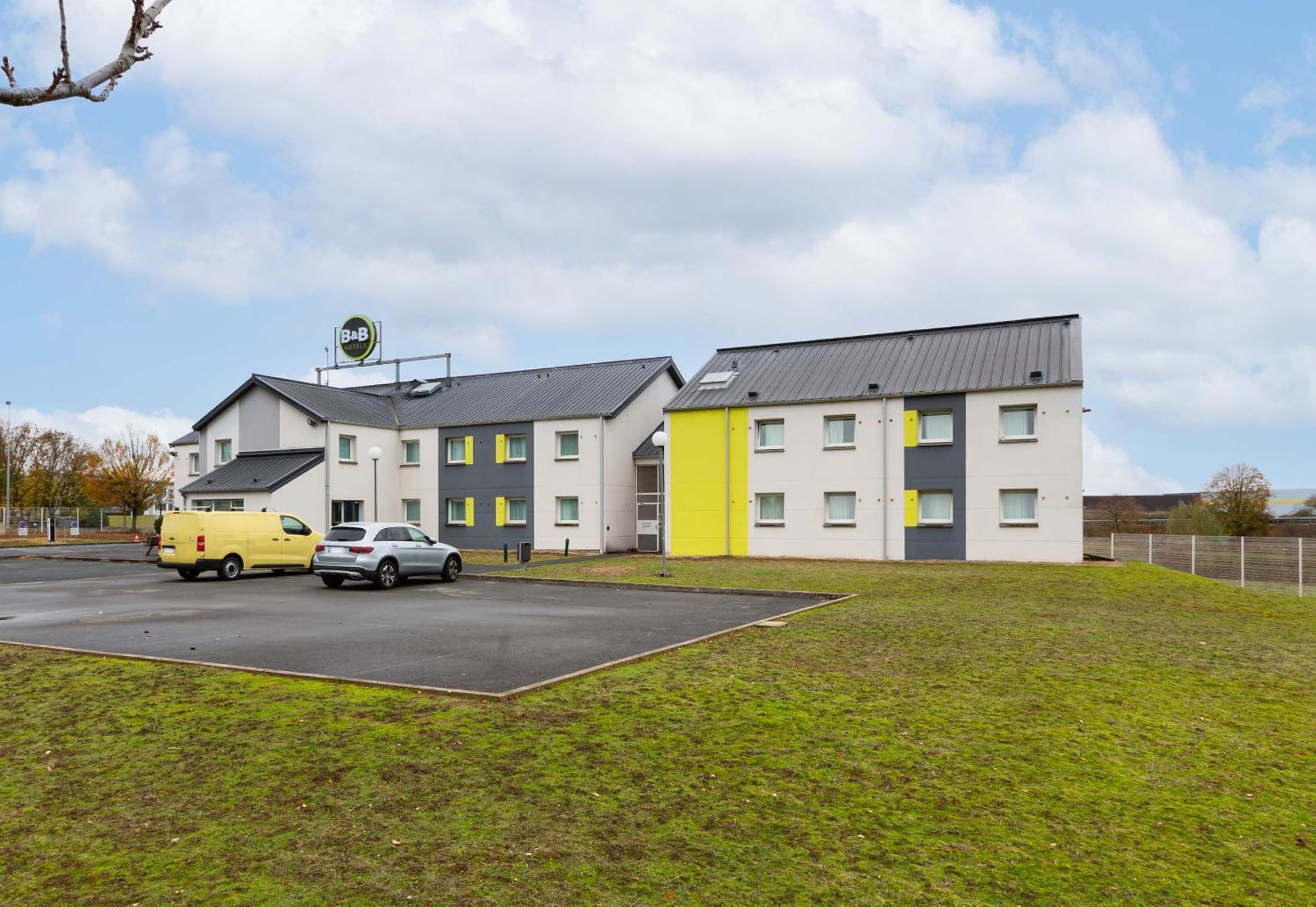 2 Hotel Bourges
